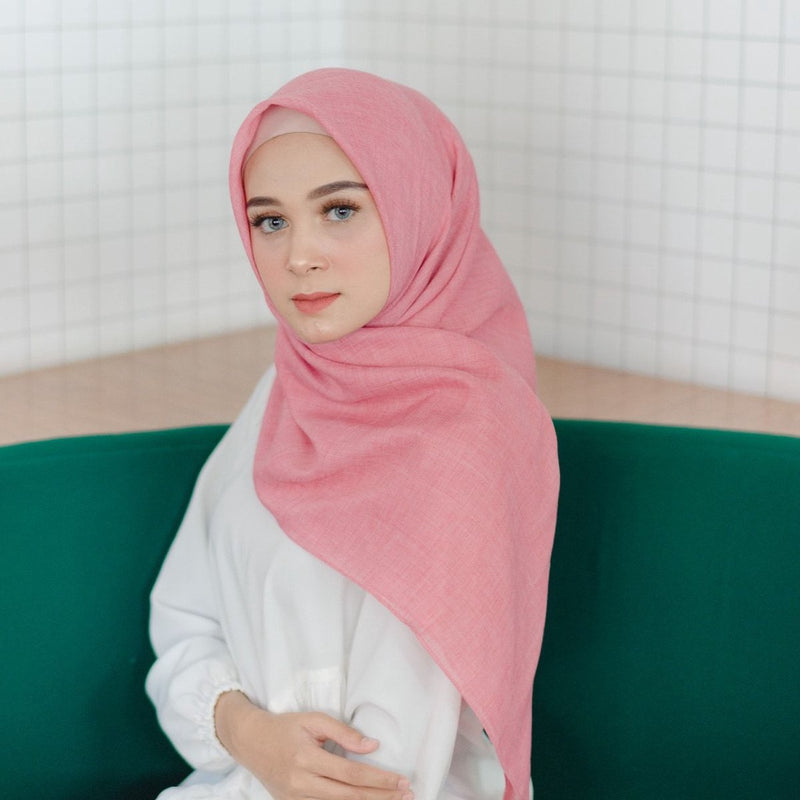 Lesaa Square (Hijab Segiempat Voal)