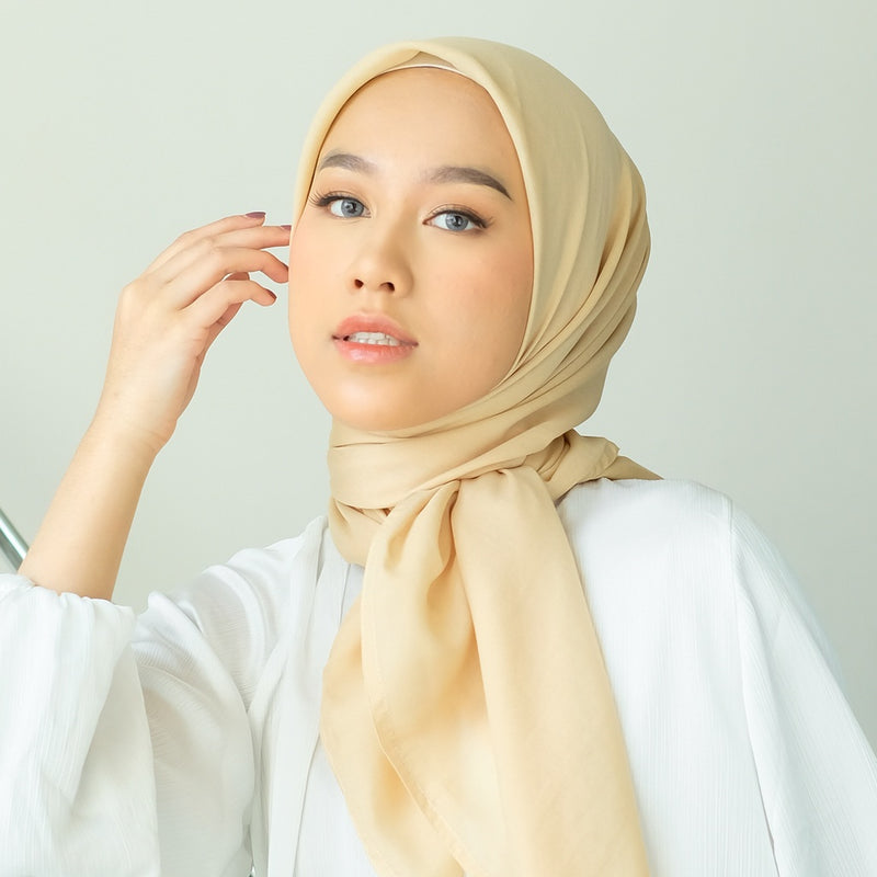 Qira Voal (Hijab Voal Segiempat)