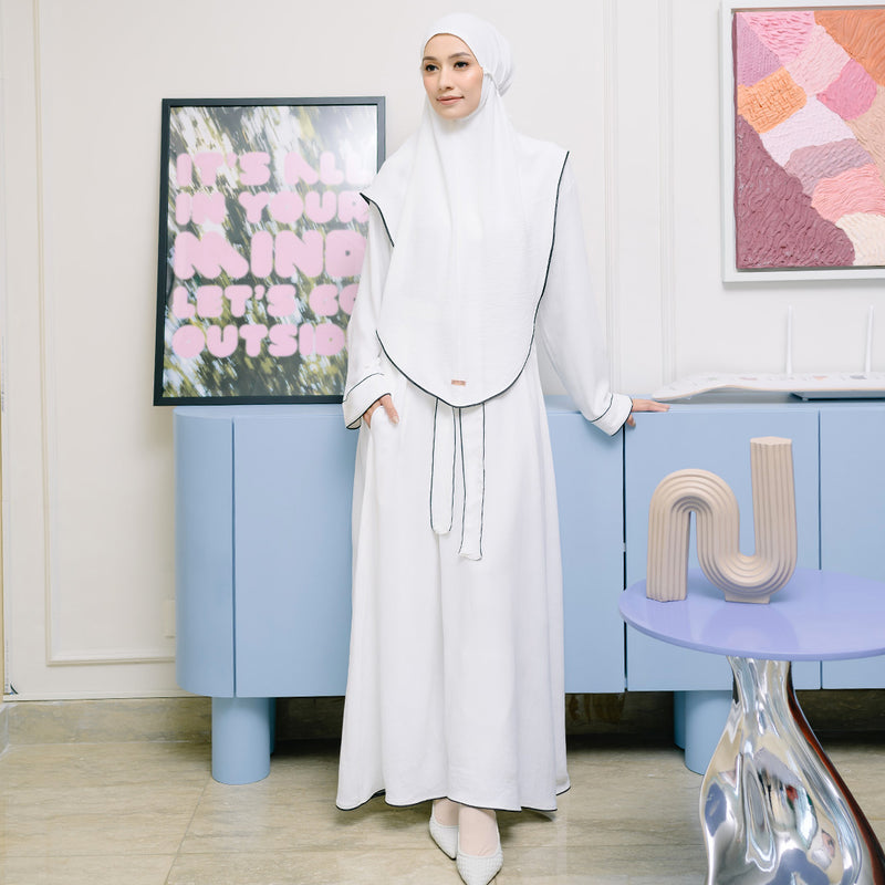 Hafiza Abaya Set Broken White