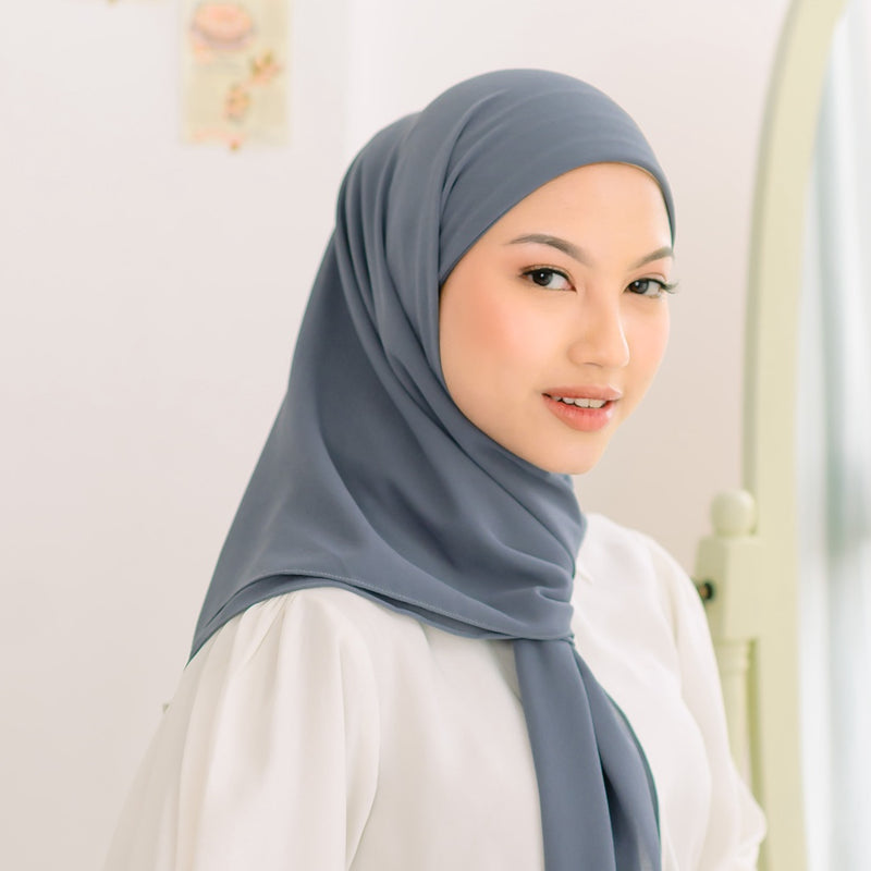 Araa Square (Hijab Segiempat Melayu Tali Instan)