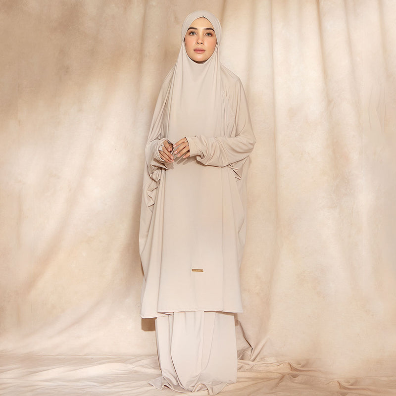 Shameera Prayer Set Series 2 in Cream Almond (Lozy x Hamidah)