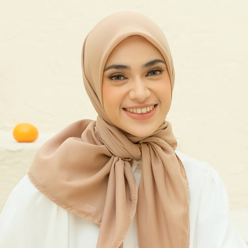 Qira Voal (Hijab Voal Segiempat)