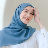 Kara Voal (Hijab Segiempat Voal)