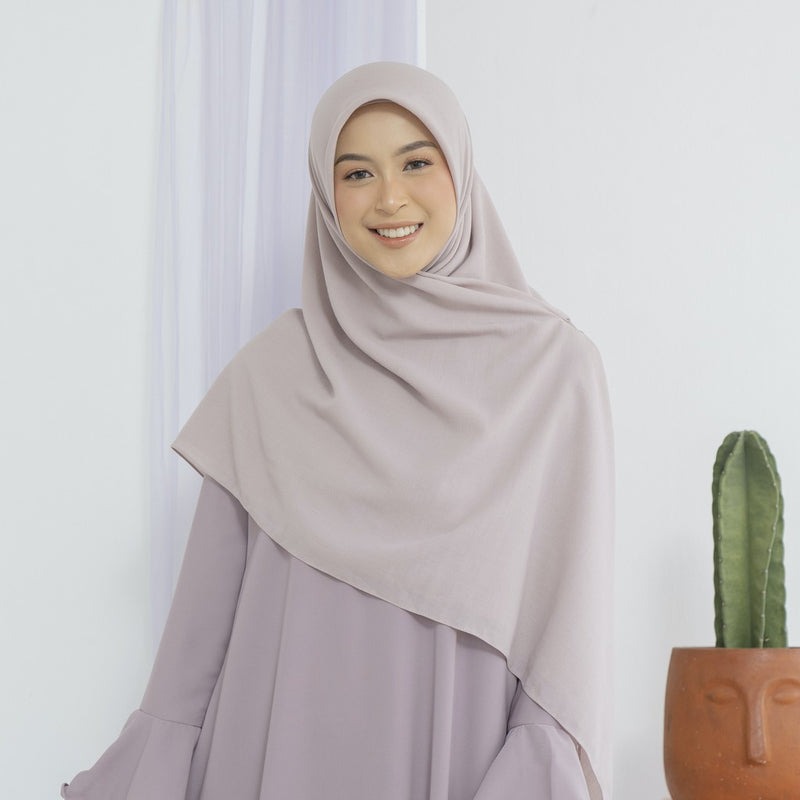 Detaa Square Syari (Hijab Segiempat Syari 140 x 140 cm)