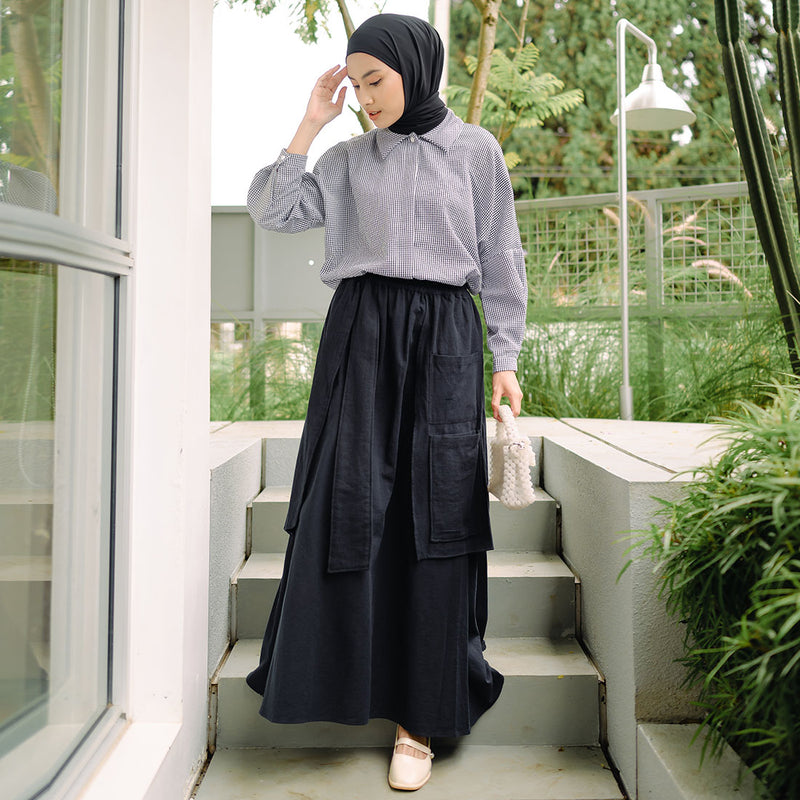 Meelva Skirt Black