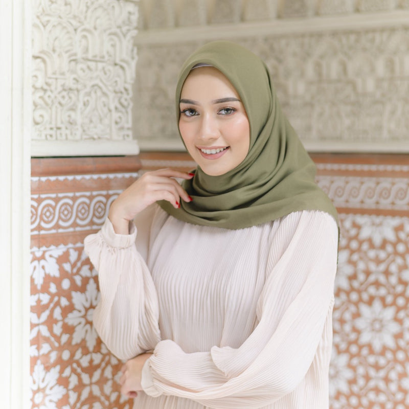 Haraa Voal Lasercut (Hijab Segiempat Lasercut)