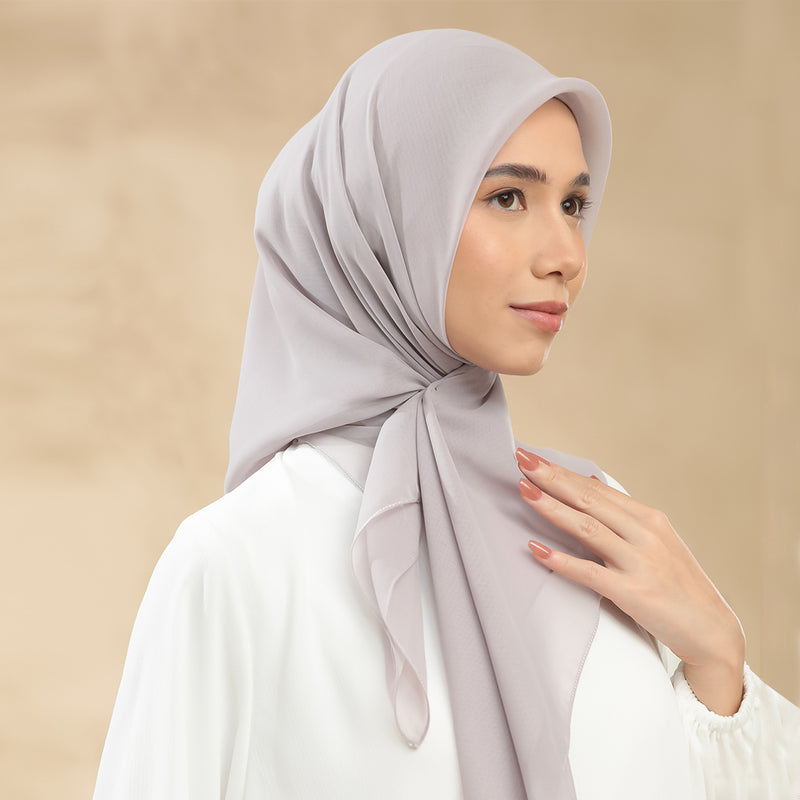 Plain Paris Lozy x Lesti Grey Cream