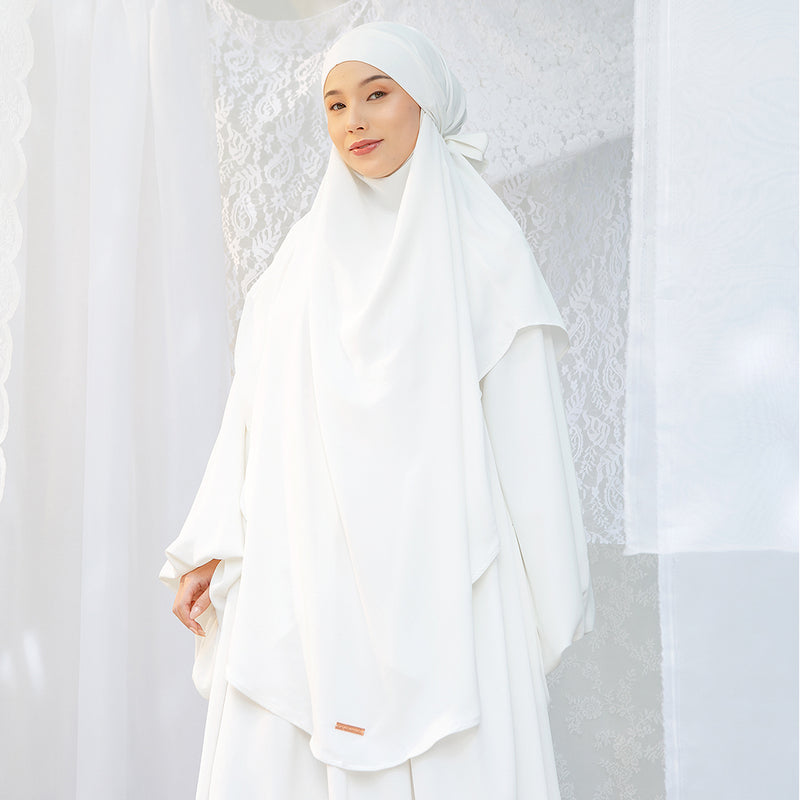 Mida Abaya Khimar Set in Broken White (Lozy x Hamidah)