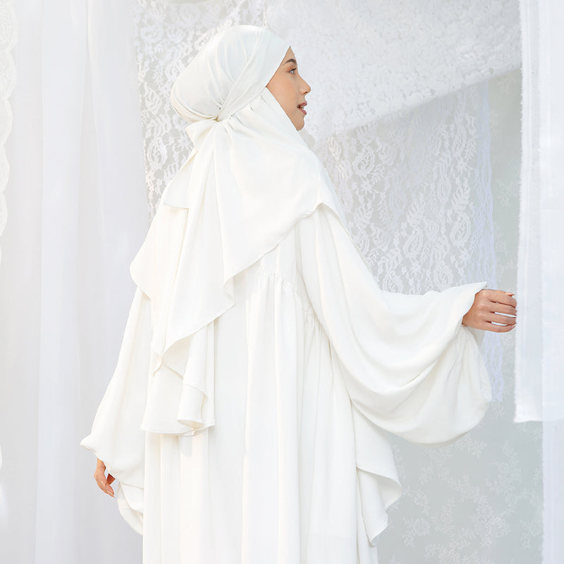 Mida Abaya Khimar Set in Broken White (Lozy x Hamidah)