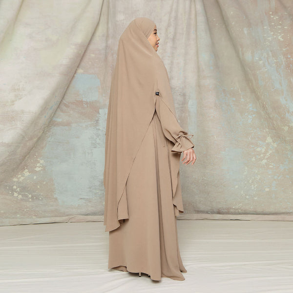 Alina Abaya Lozy x Cut Syifa Malt Choco M