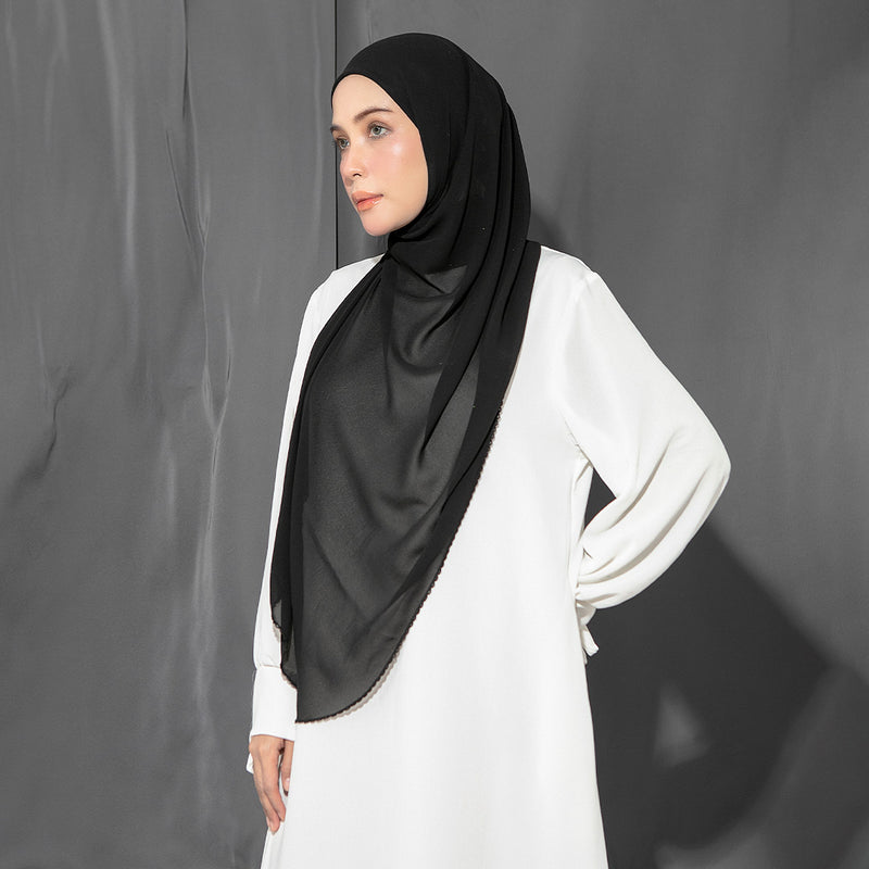 Embroidery Inner Shawl Lozy X Hamidah Black