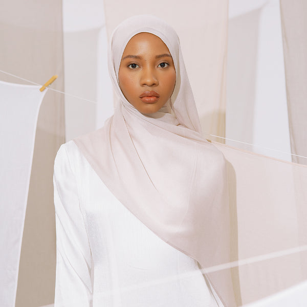 Nour Shawl Cream Almond