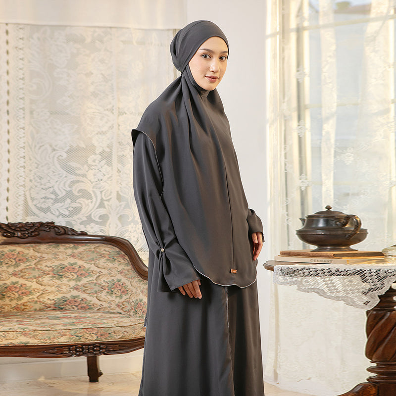 Balqis Abaya Lozy X Cut Syifa Moonlight S
