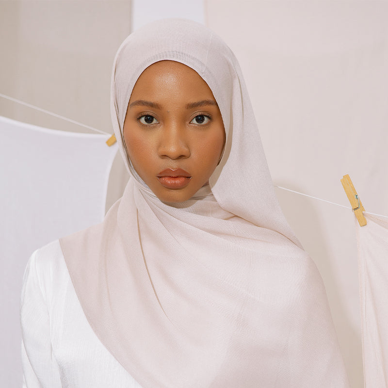 Nour Shawl Cream Almond