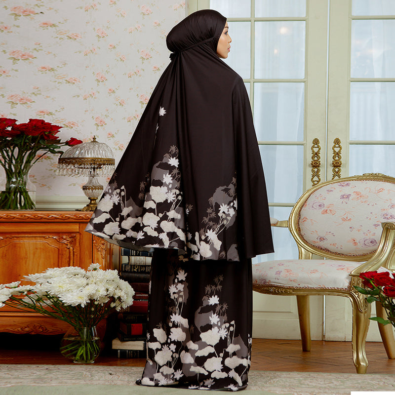 Pre Order Sophia Prayer Set in Black (Lozy x Heidy)