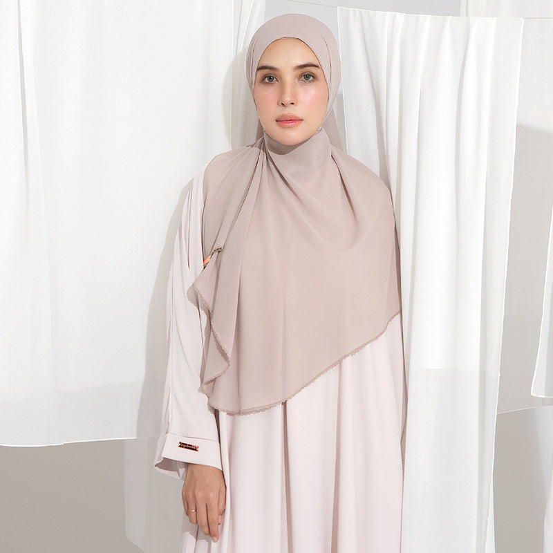 Embroidery Inner Shawl Lozy X Hamidah Cream Almond