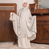 Lesti Prayer Set in White Lily (Lozy x Lesti)