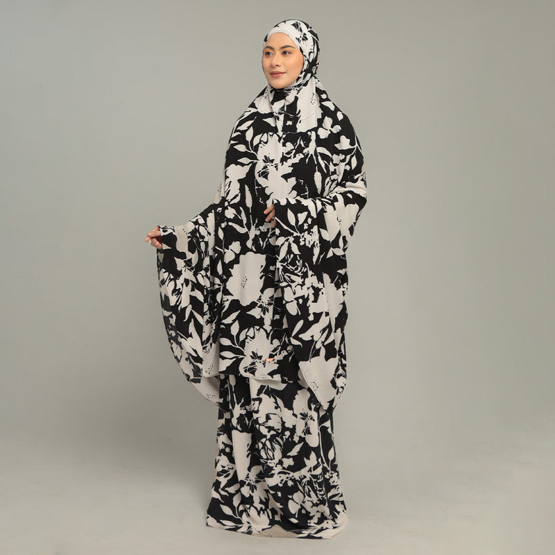 Luna Prayer Set Rayon Black Iris