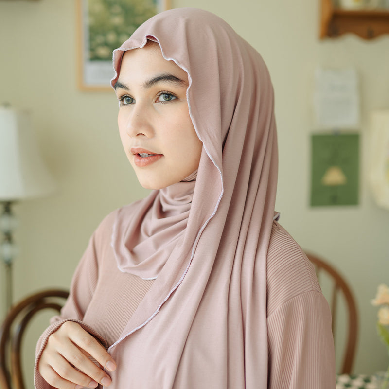 Jemma Shawl Nude Cream