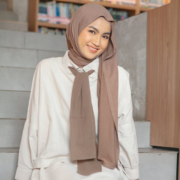 Tana Signature Shawl Hazelnut (Exclusive New Label)