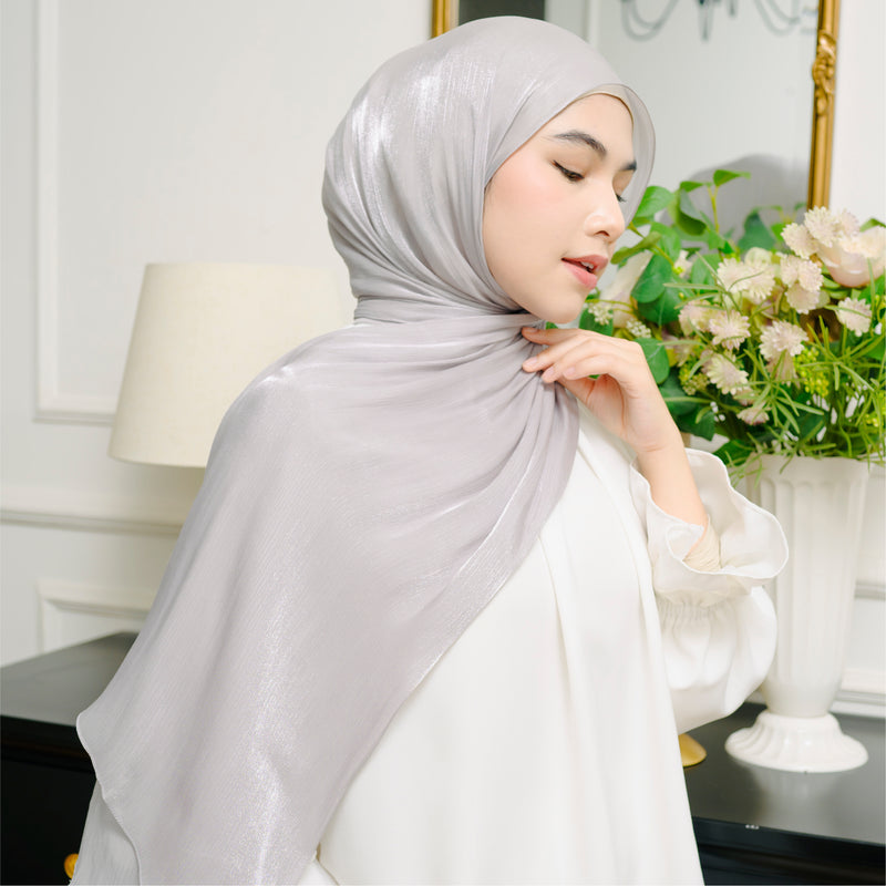 Yora Silk Shawl Ash Grey