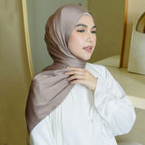 Rayya Silk Eyelash Brown Muffin