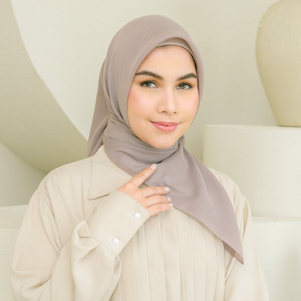 Theya Voal Square Grey Cream (New Material)