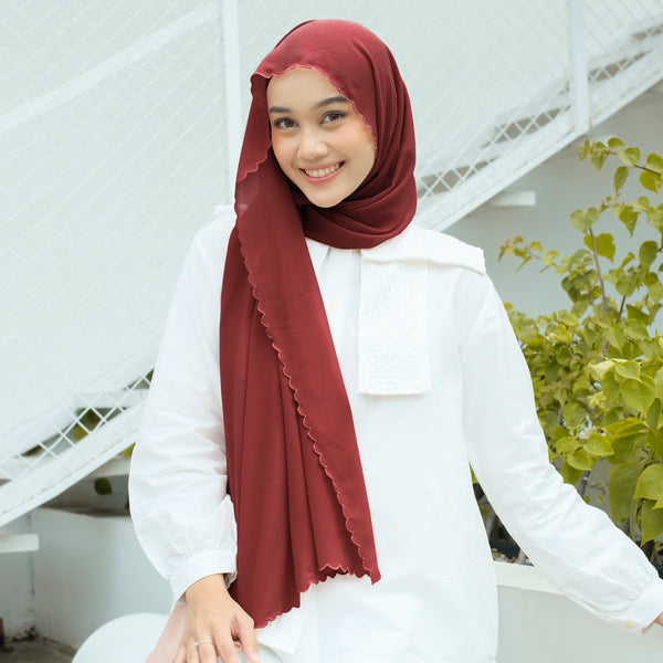 Dyna Classic Shawl Maroon