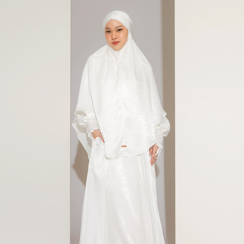 Hanida Abaya Set Broken White