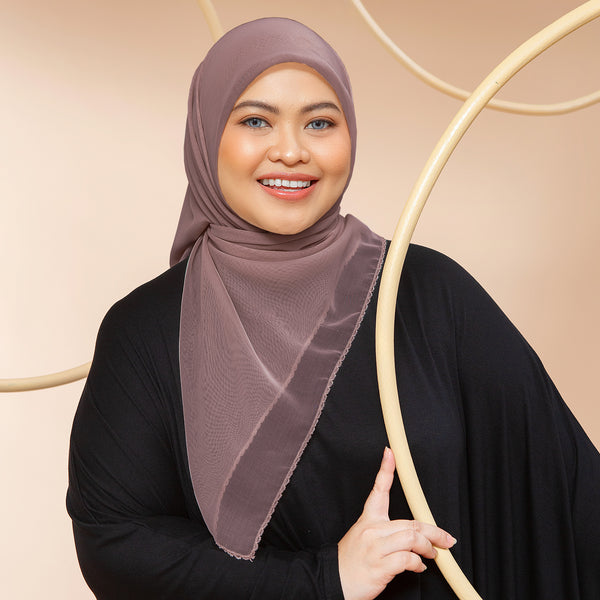 Paris Embroidery Signature Square Dusty Purple (Lozy X Hamidah)