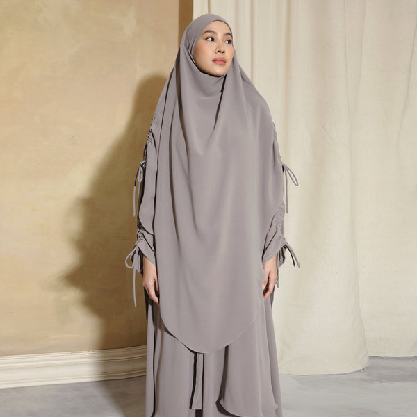 Yasmin Abaya Lozy x Cut Syifa Grey Cream XL