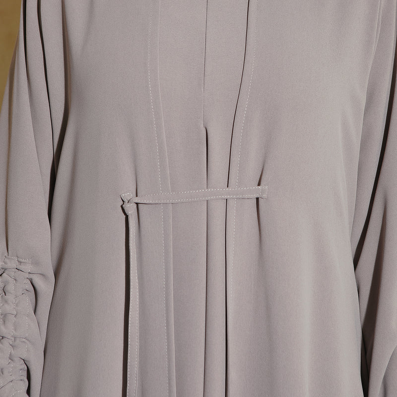 Yasmin Abaya Lozy x Cut Syifa Grey Cream S