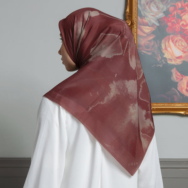 Aurel Scarf Exclusive Pattern Creamy Red Series 2