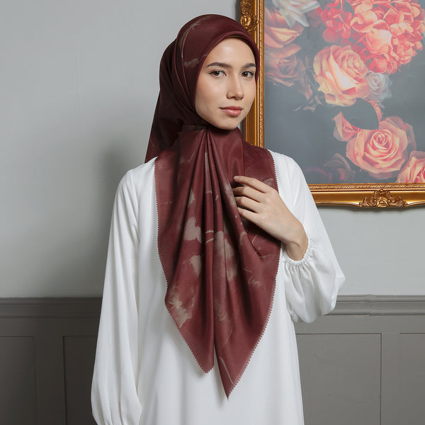 Aurel Scarf Exclusive Pattern Creamy Red Series 2
