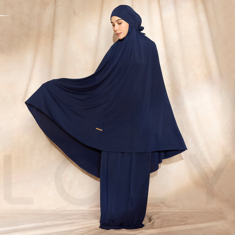 Shameera Prayer Set in Navy (Lozy x Hamidah)