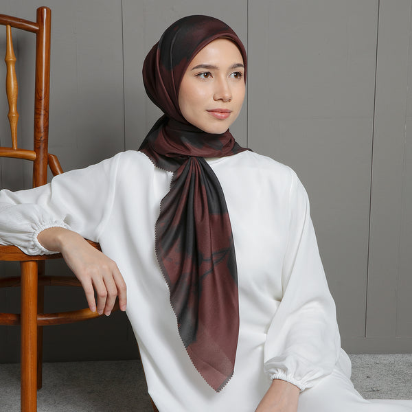 Aurel Scarf Exclusive Pattern Crimson Black Series 2