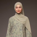Dyna Classic Shawl Matcha New