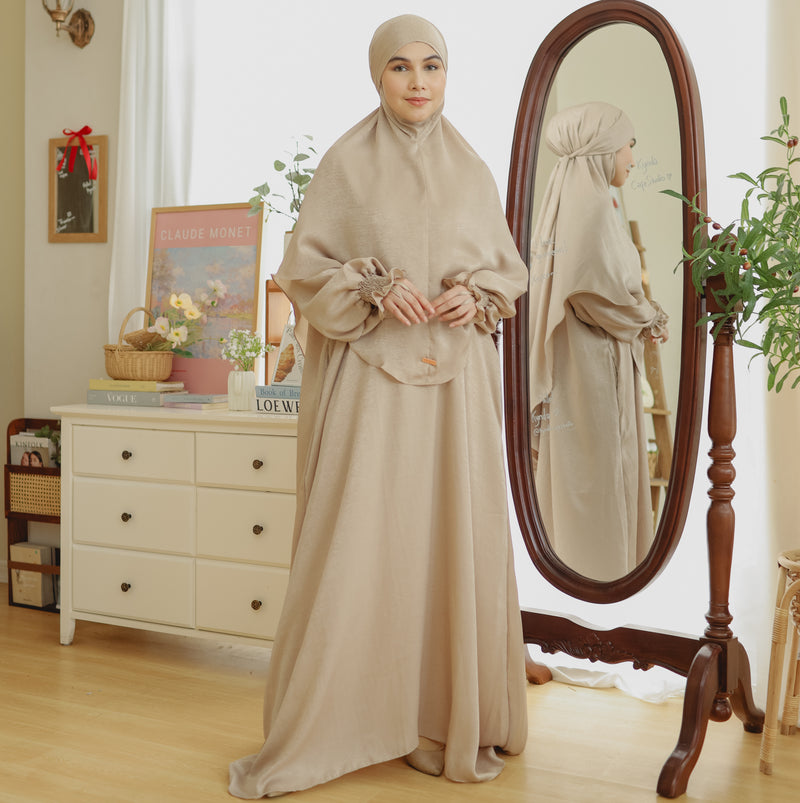 Hanida Abaya Set Sand