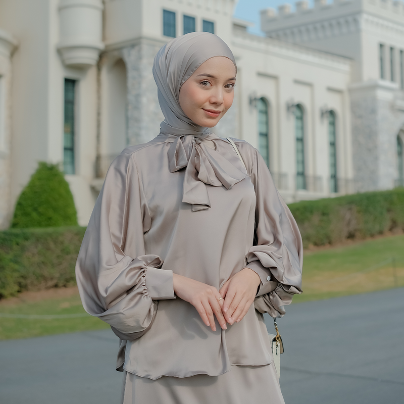 Savine Silk Set Grey