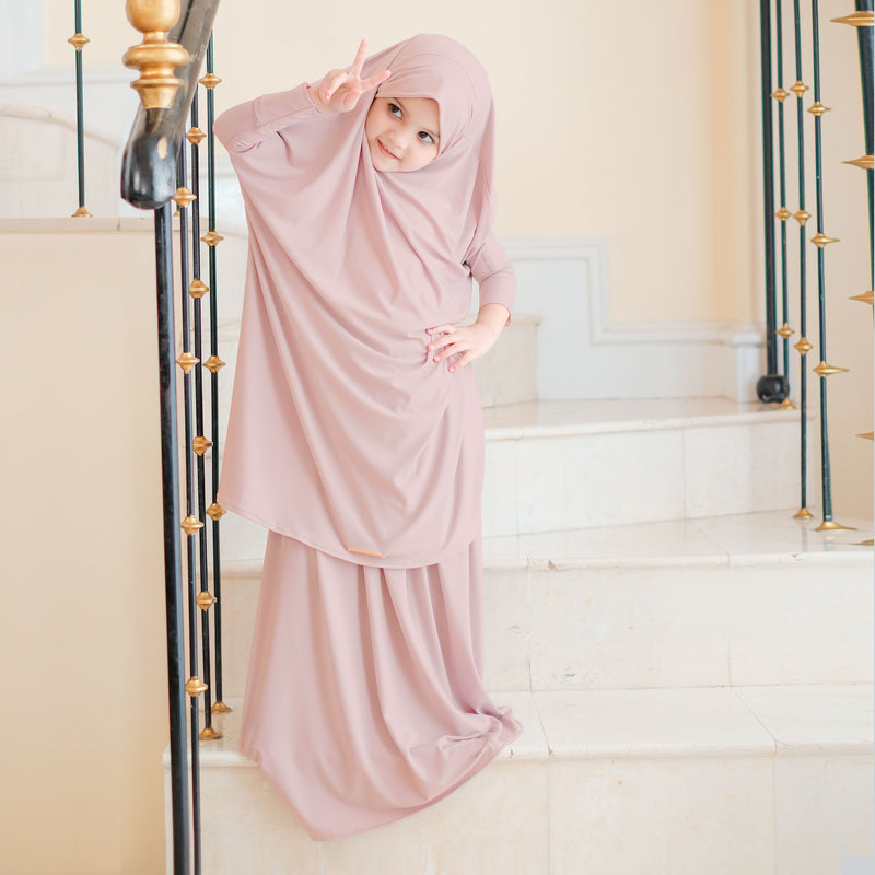 Shameera Prayer Set Kids in Blush Pink 1-2 Tahun (Lozy x Hamidah)