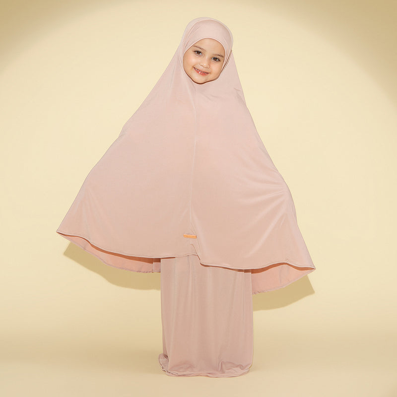 Shameera Prayer Set Kids Series 2 in Soft Beige 3-4 Tahun (Lozy x Hamidah)