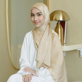 Rayya Silk Eyelash Soft Beige