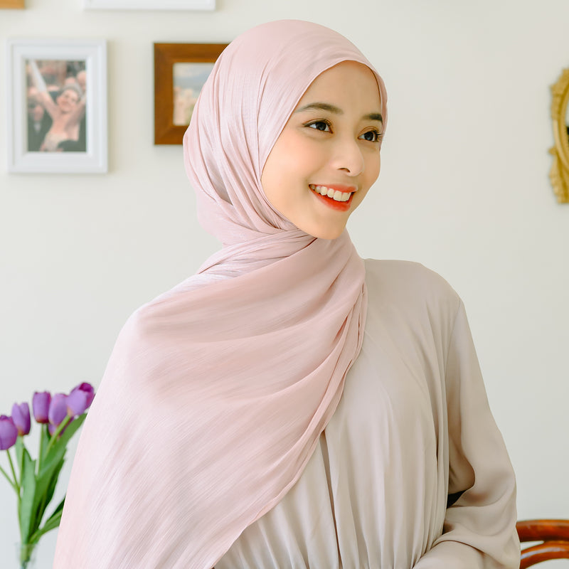 Yora Silk Shawl Soft Pink