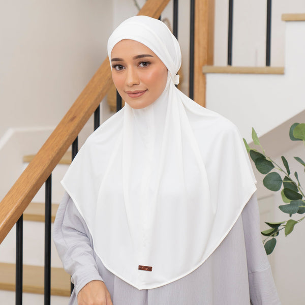 Wafa Instan (French Khimar) Broken White