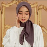 Embroidery Signature Square ( Hijab Segiempat Voal Lozy x Hamidah )