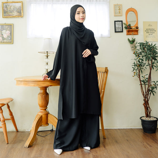 Hanifa Tunik Set Black