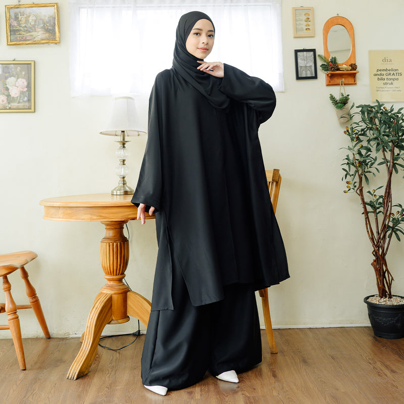 Hanifa Tunik Set Black