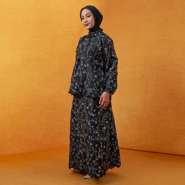 Floure Embroidery Set Noir Balck L-XL Series 5