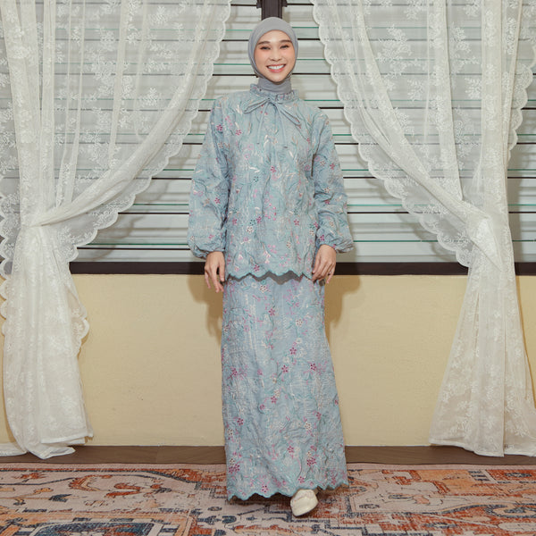 Floure Embroidery Set Sea Foam L-XL Series 4