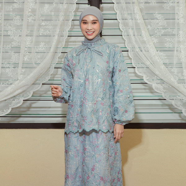 Floure Embroidery Set Sea Foam L-XL Series 4